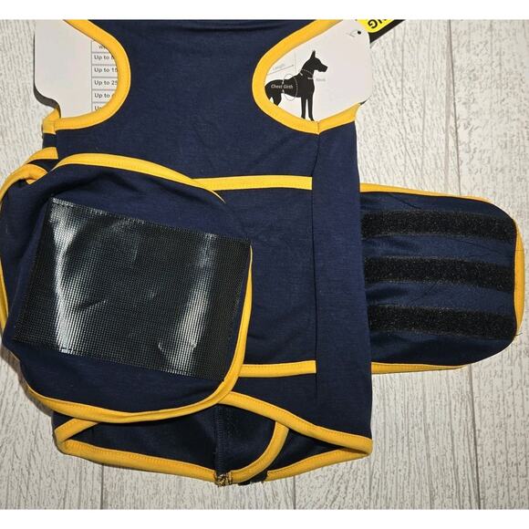 NCAA Michigan Wolverines Dog Anxiety Shirt Calming Soothing Vest MEDIUM Blue - Picture 5 of 7
